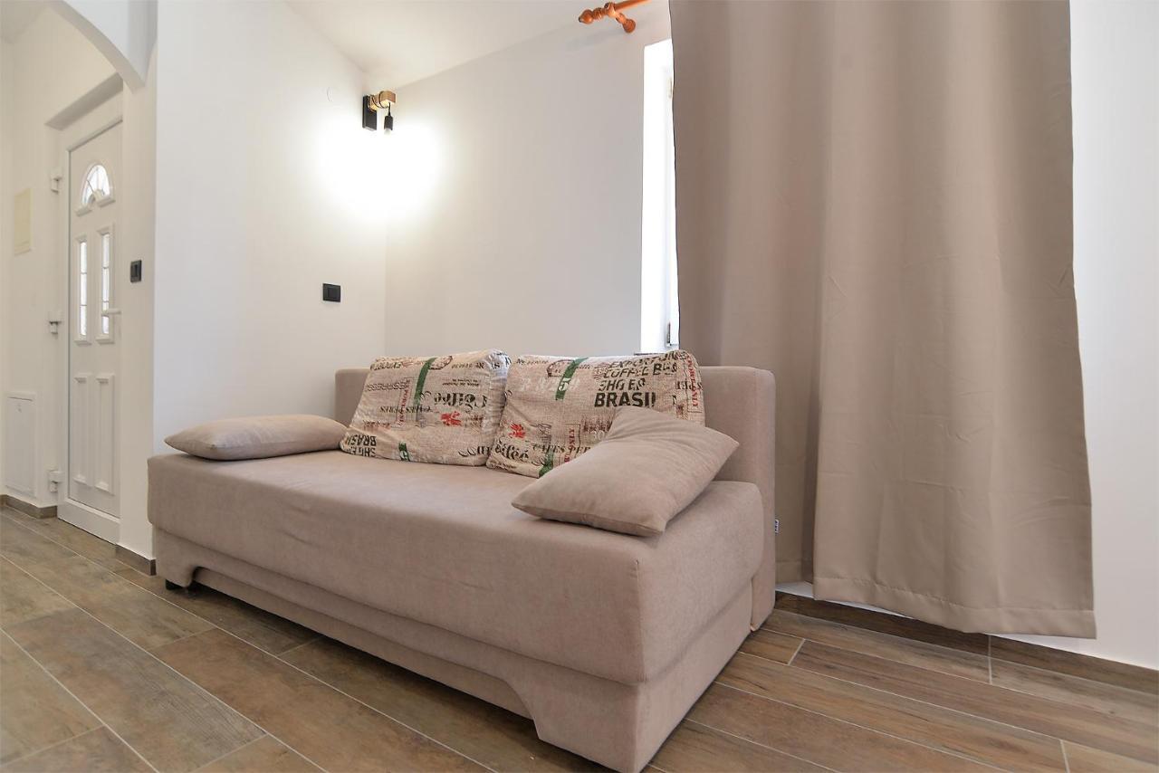 Apartments Elizabeta 1701 Fažana Extérieur photo
