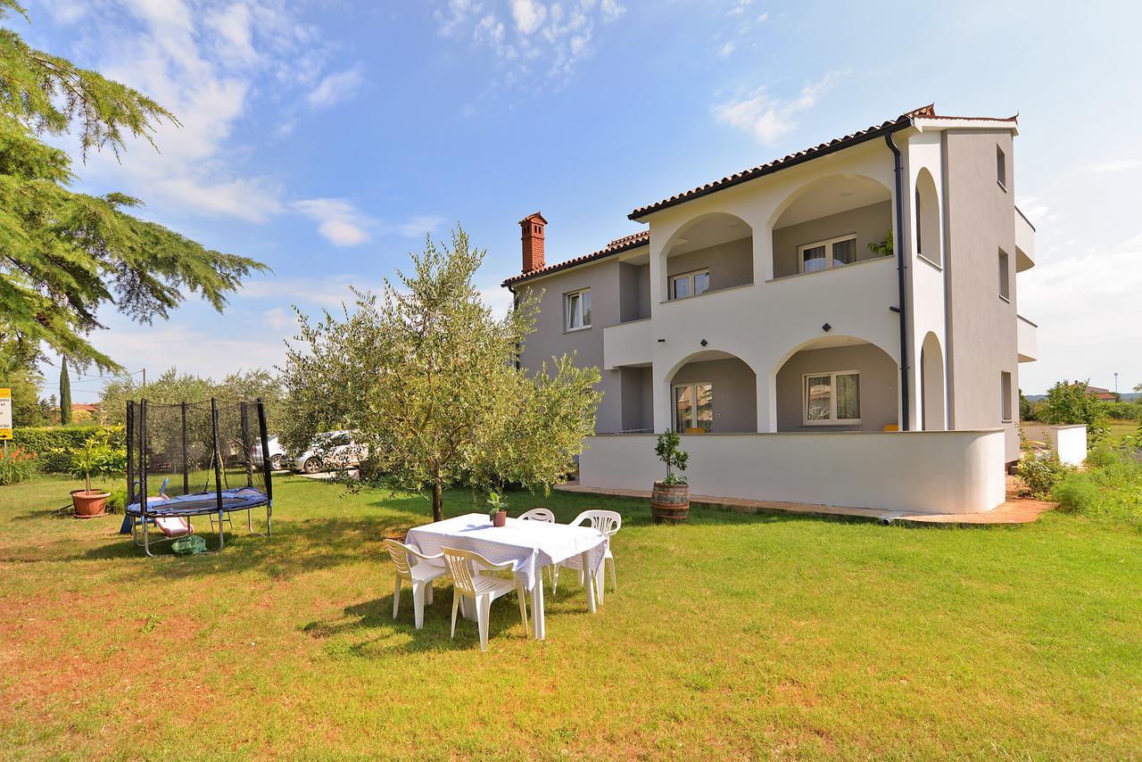 Apartments Elizabeta 1701 Fažana Extérieur photo