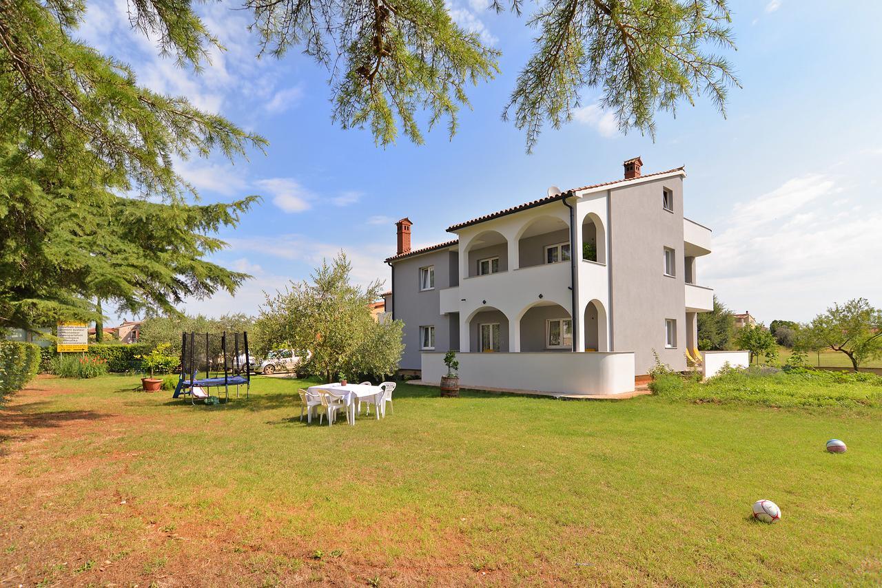 Apartments Elizabeta 1701 Fažana Extérieur photo