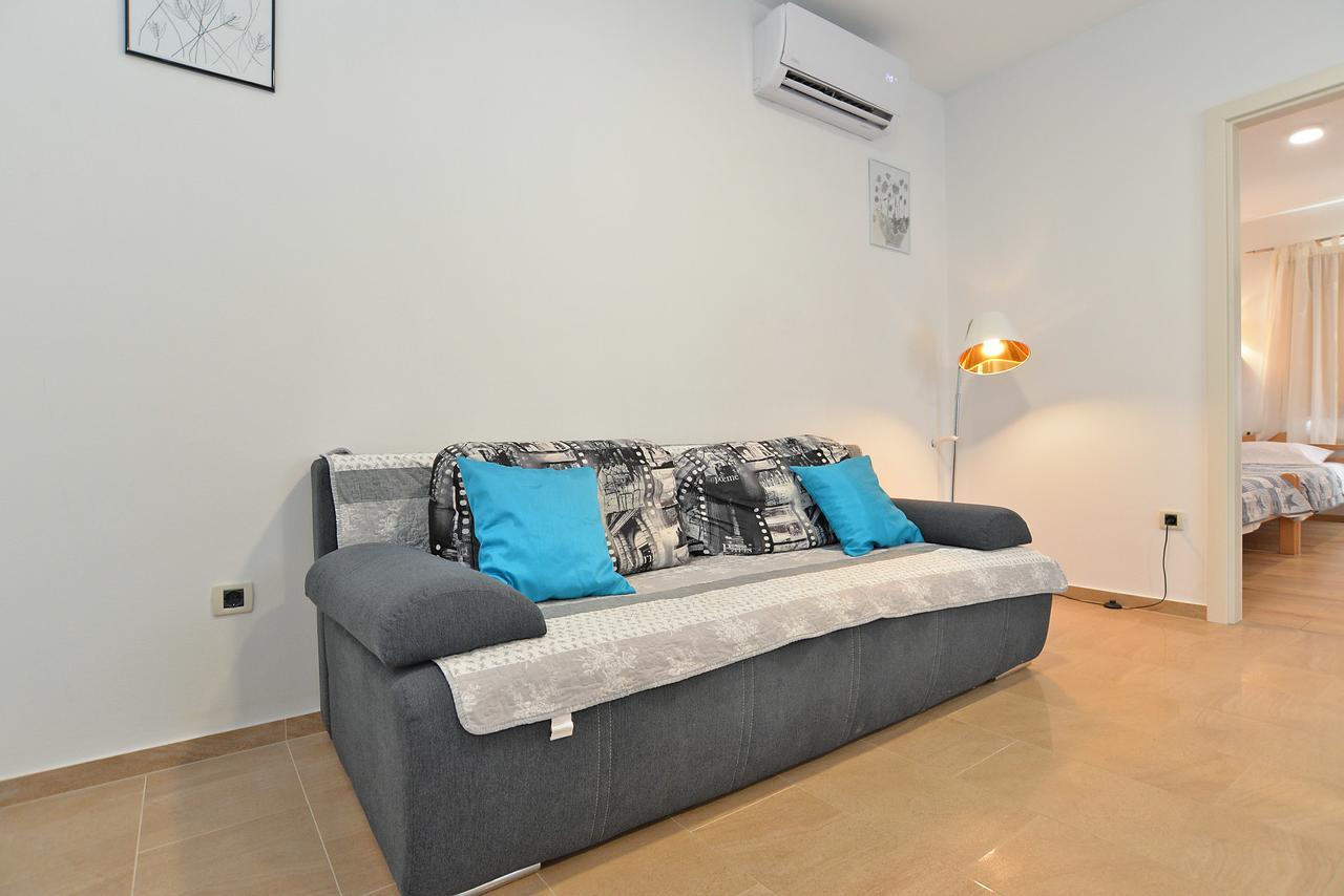 Apartments Elizabeta 1701 Fažana Extérieur photo