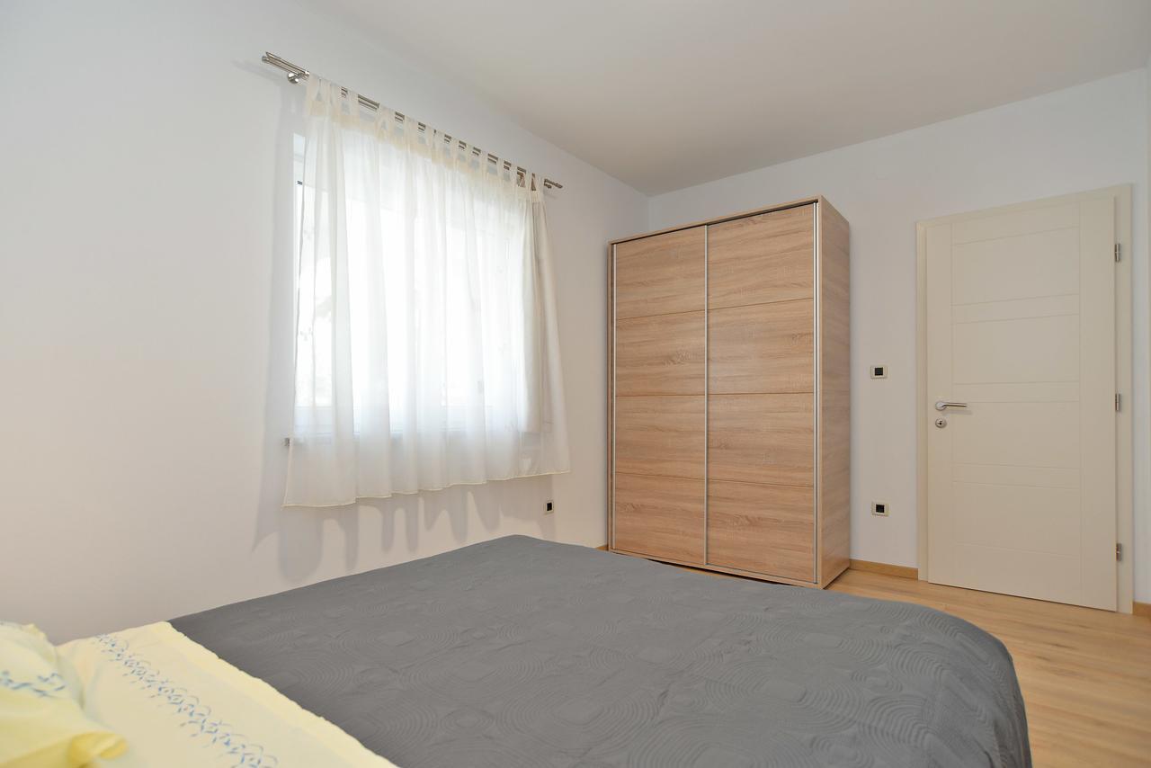 Apartments Elizabeta 1701 Fažana Extérieur photo