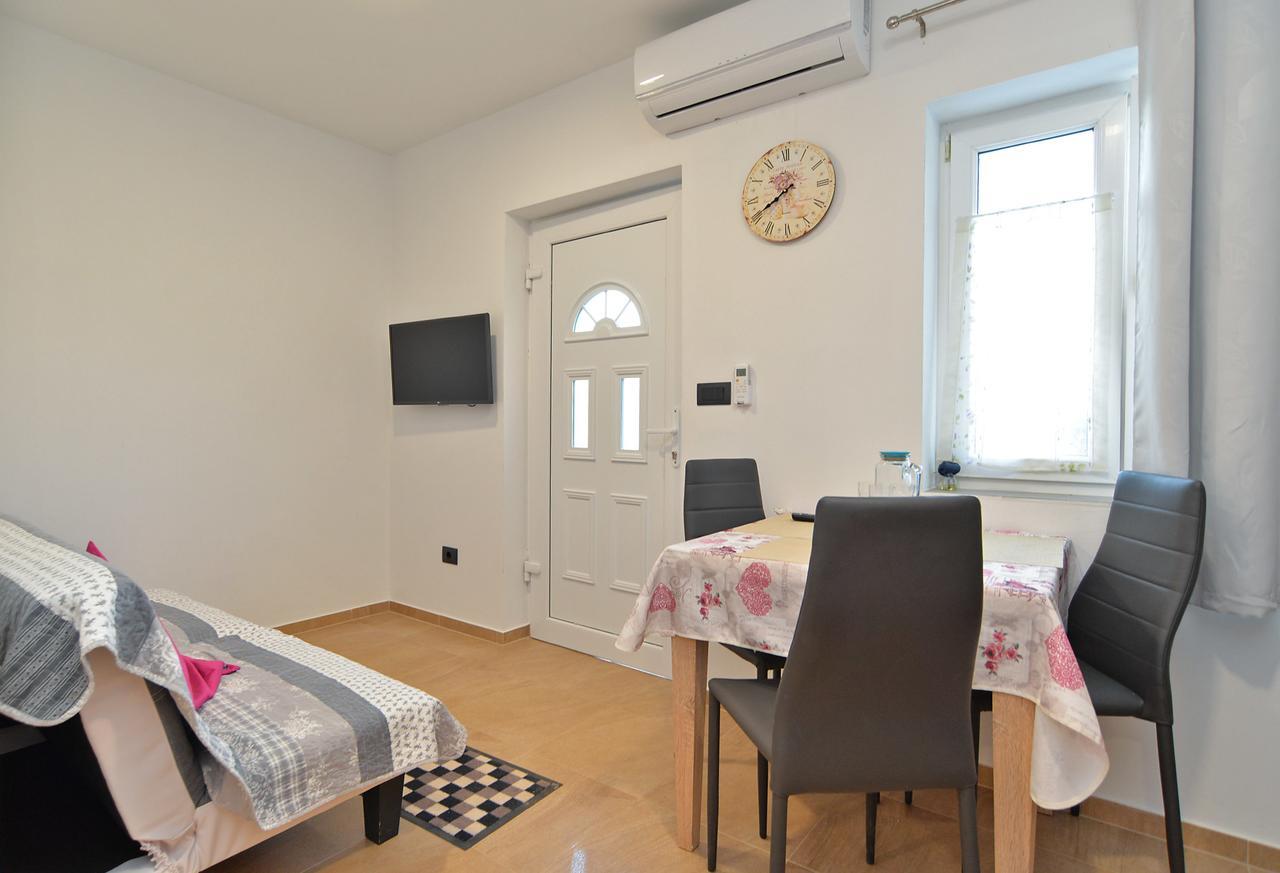 Apartments Elizabeta 1701 Fažana Extérieur photo